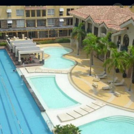Amalfi Oasis Appartement Cebu Buitenkant foto